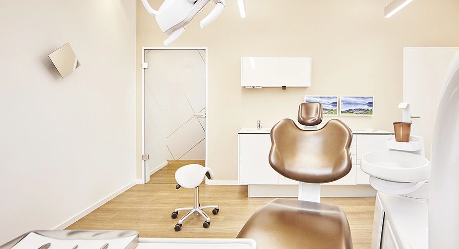 Modernes Behandlungszimmer Zahnarzt Iserlohn